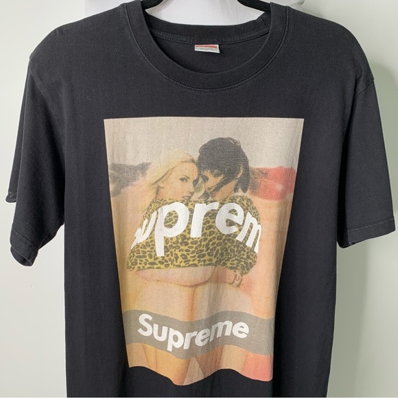 Supreme Black Graphic Short Sleeve Tee - Picture 2 of 14